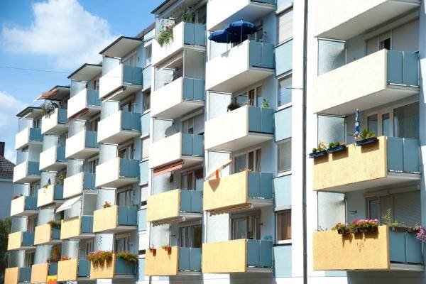 Canne fumarie condominiali e distanze da rispettare